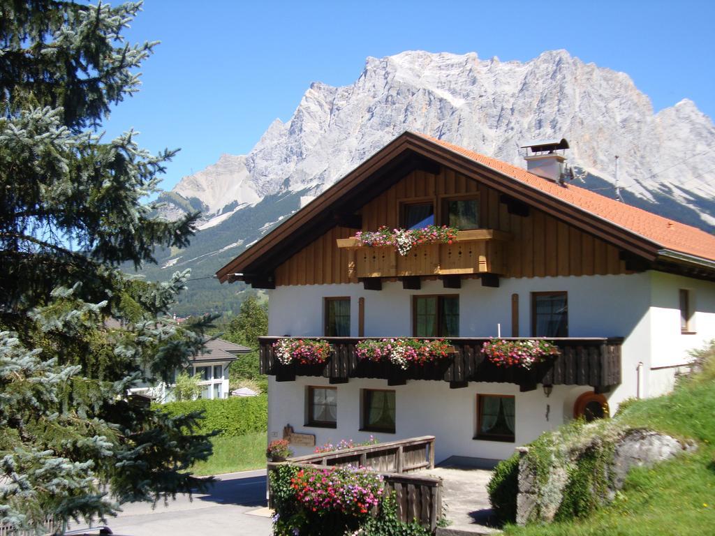 Appartements Luttinger Biberwier Exteriör bild